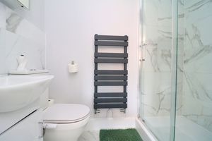 Photo 16- click for photo gallery